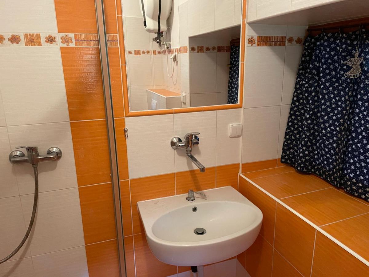 Horska Chalupa Pluskovjanka Velke Karlovice Ngoại thất bức ảnh